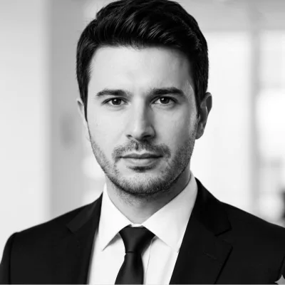 Uğur Özbenli